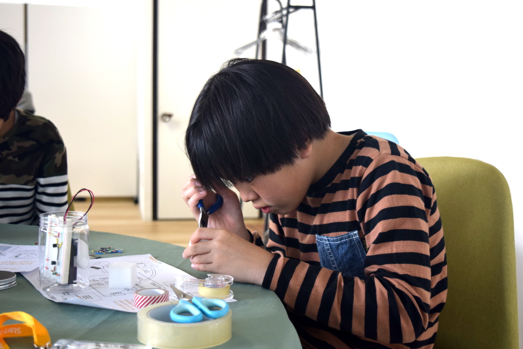 電子工作ワークショップの様子4